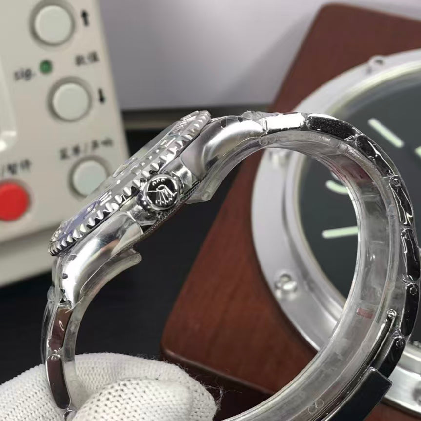 Prestige Series M126622-0001 watch,