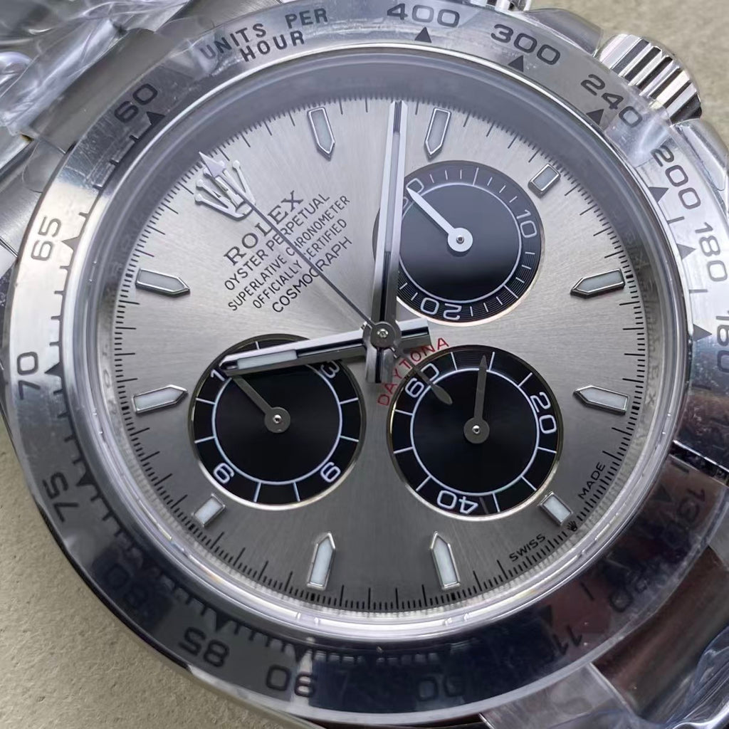 UFO stainless steel version - no card lock -Daytona 4131 movement - 904 stainless steel version