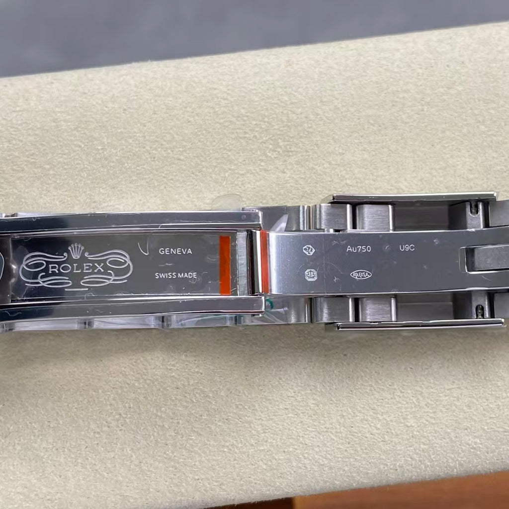 UFO stainless steel version - no card lock - Daytona 4131 movement - 904 stainless steel version