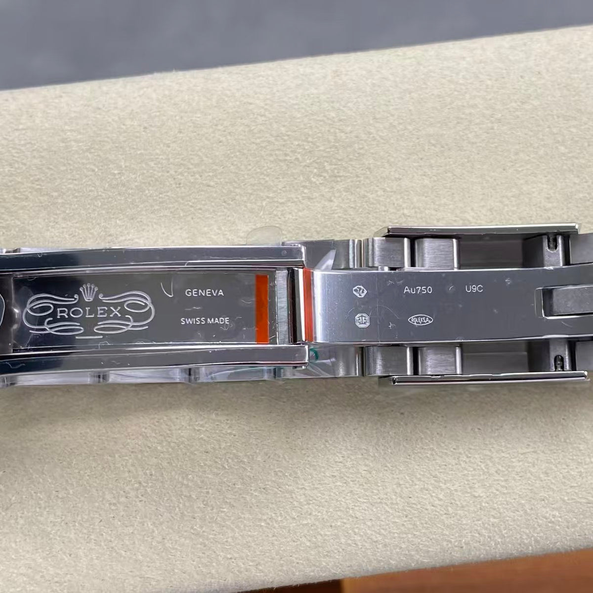 UFO stainless steel version - no card lock - Daytona 4131 movement - 904 stainless steel version