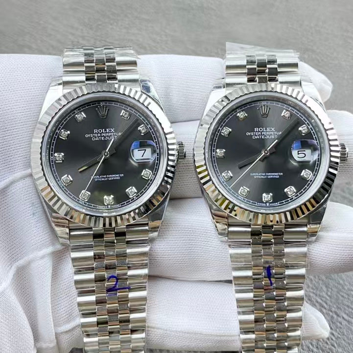 Log Series, with grey diamond dial!
