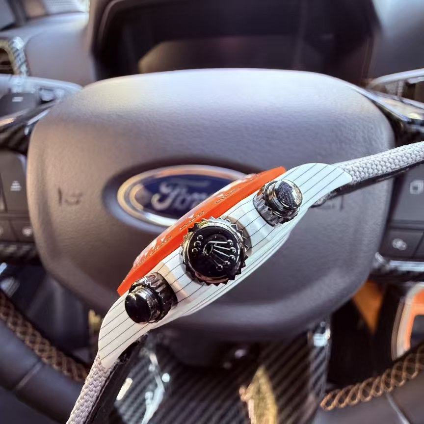 The Carbon Fiber Custom Edition of the Chrono Diconna Series of the Universe Timepieces