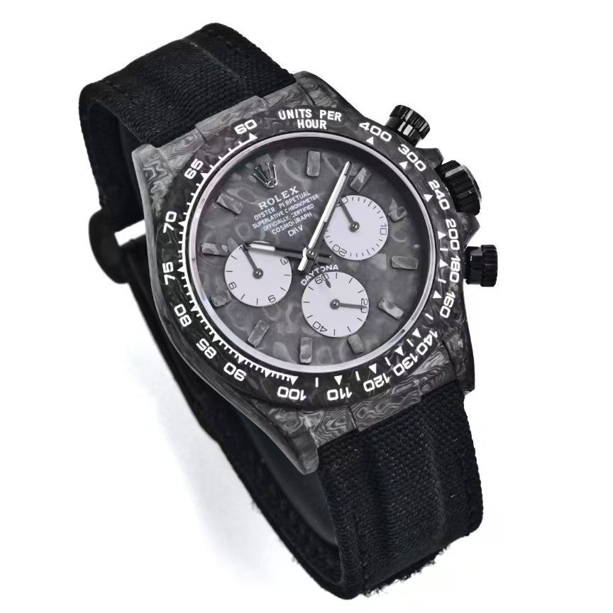 TW Factory's carbon fiber customized version of the Chronograph Daytona series.
