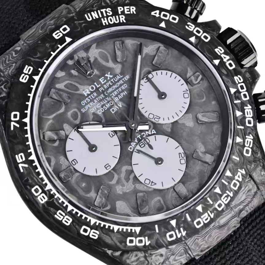 TW Factory's carbon fiber customized version of the Chronograph Daytona series.