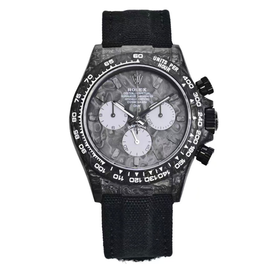 TW Factory's carbon fiber customized version of the Chronograph Daytona series.
