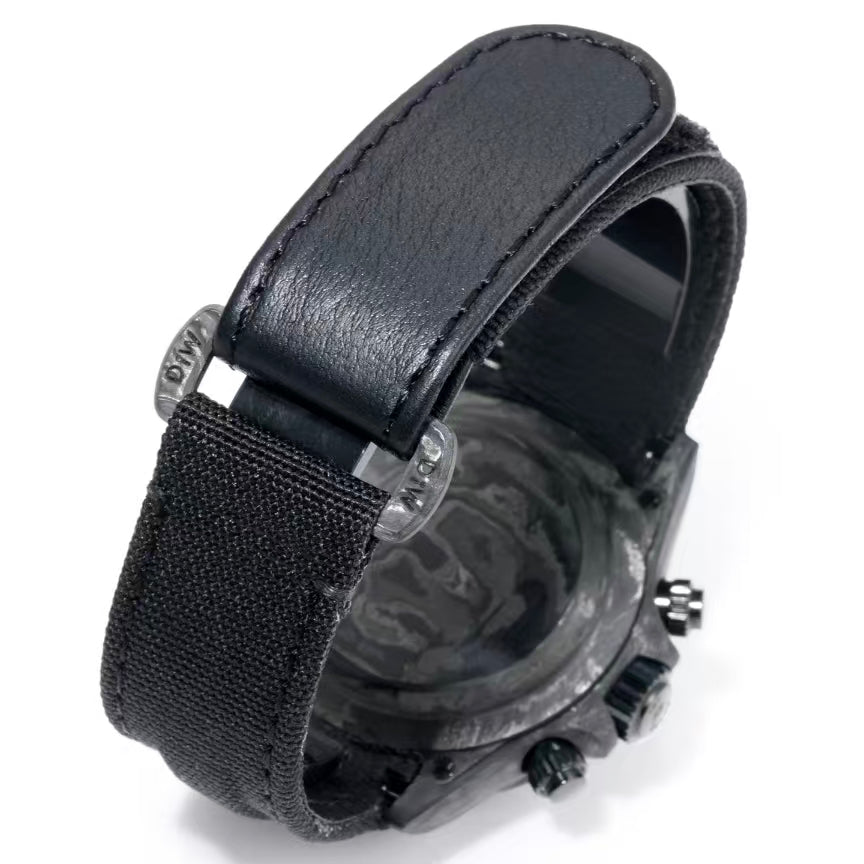 TW Factory's carbon fiber customized version of the Chronograph Daytona series.