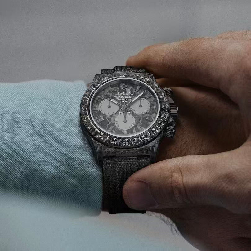 TW Factory's carbon fiber customized version of the Chronograph Daytona series.