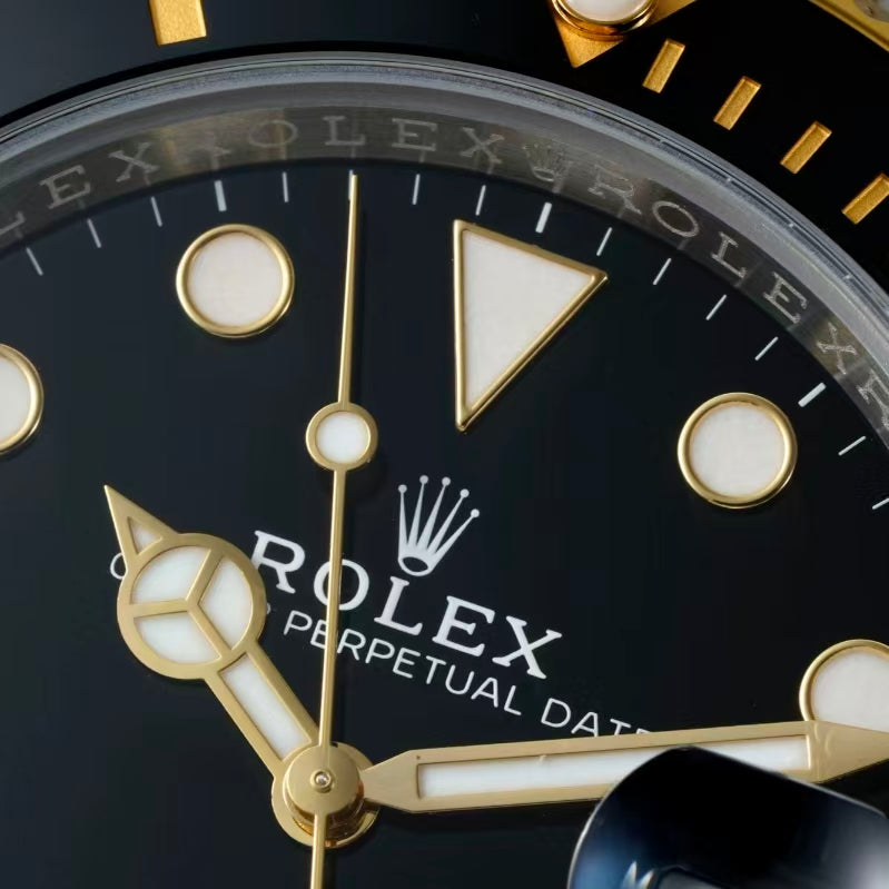 Submariner Series - Black Gold
