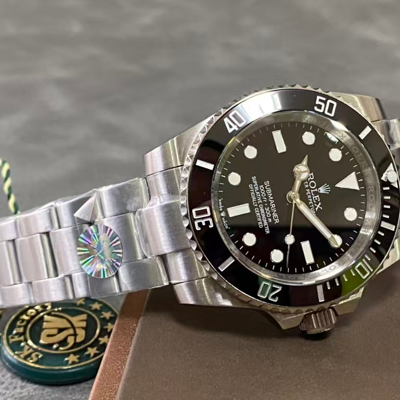 Submariner Series - Black Gold