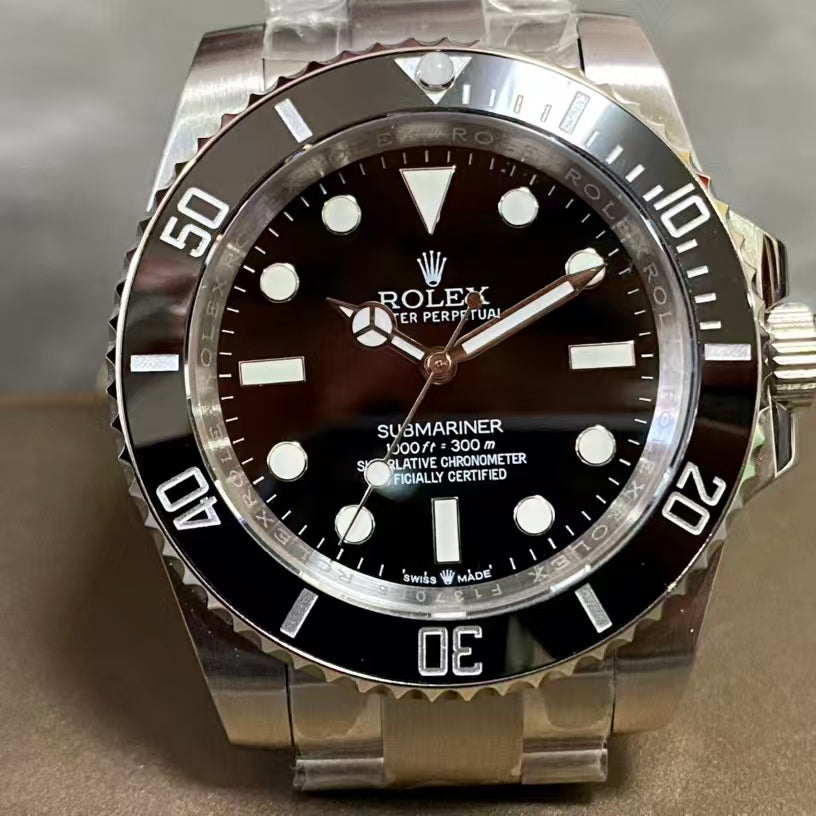 Submariner Series - Black Gold