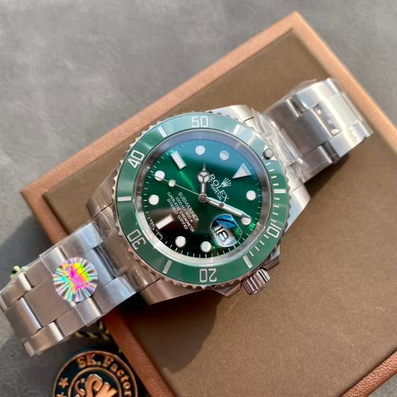 Submariner Series - Green Gold Green Dial
