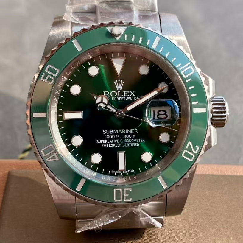 Submariner Series - Green Gold Green Dial