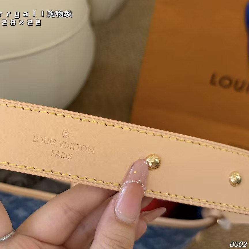 High-end Bag Customization - LV