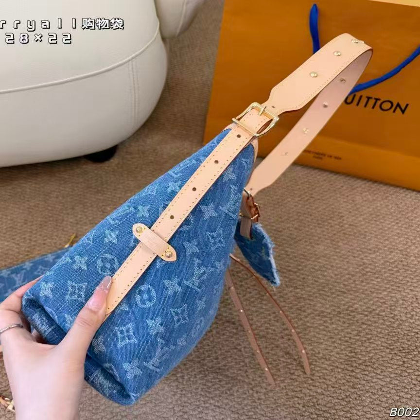 High-end Bag Customization - LV