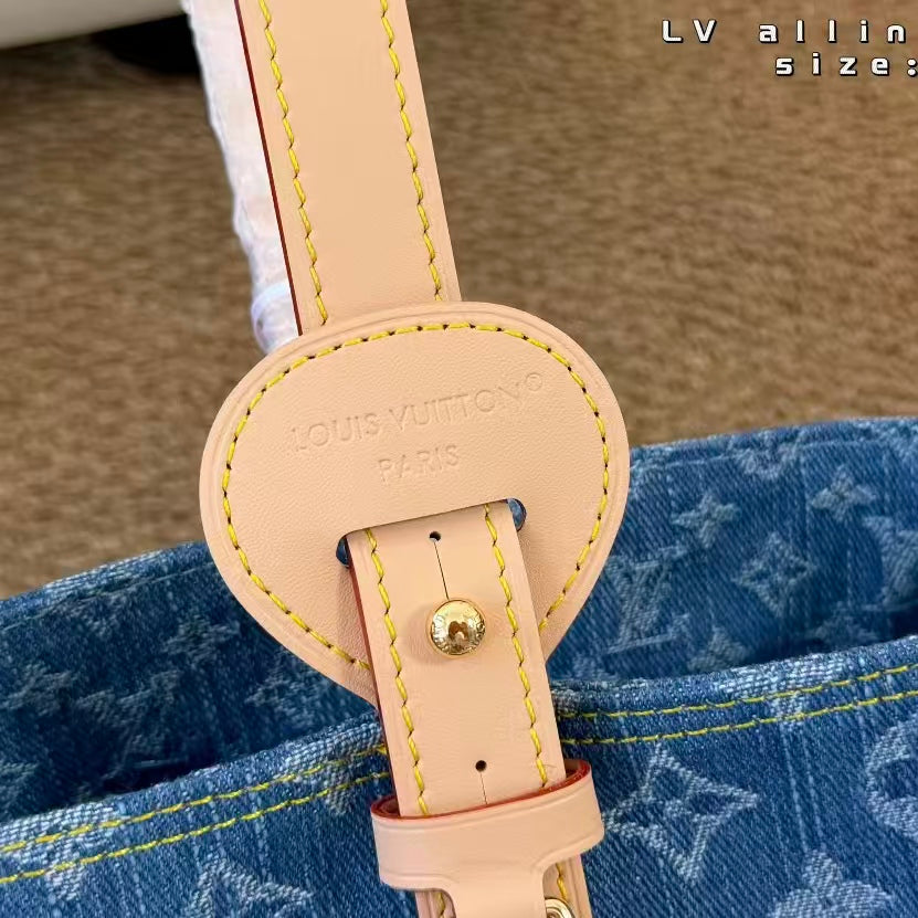 High-end Bag Customization - LV