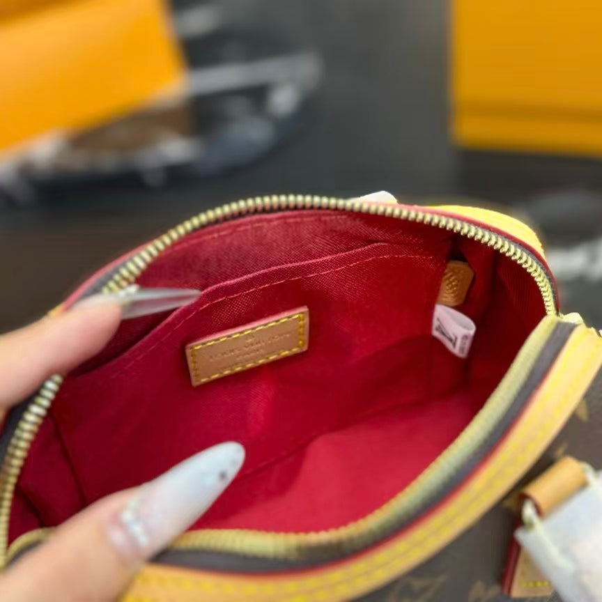 High-end Bag Customization - LV