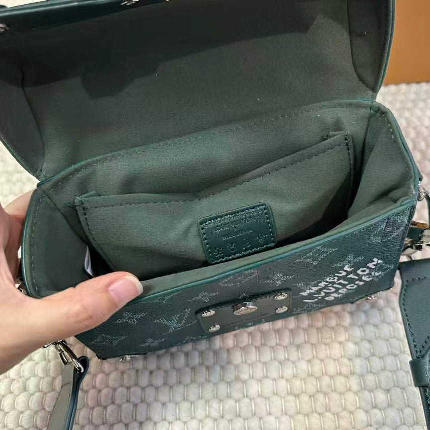 High-end Bag Customization - LV