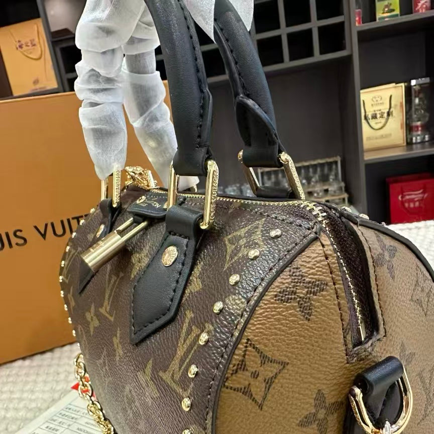 High-end Bag Customization - LV