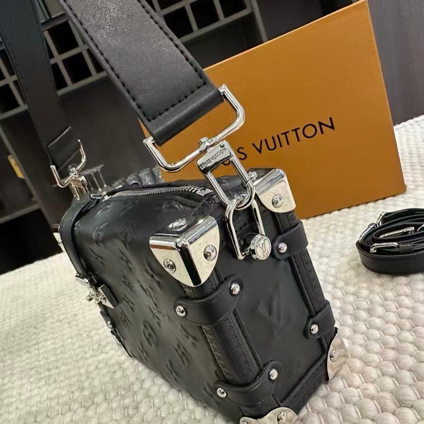 High-end Bag Customization - LV