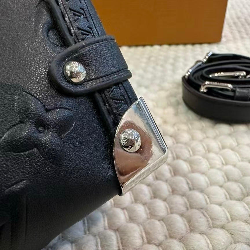 High-end Bag Customization - LV