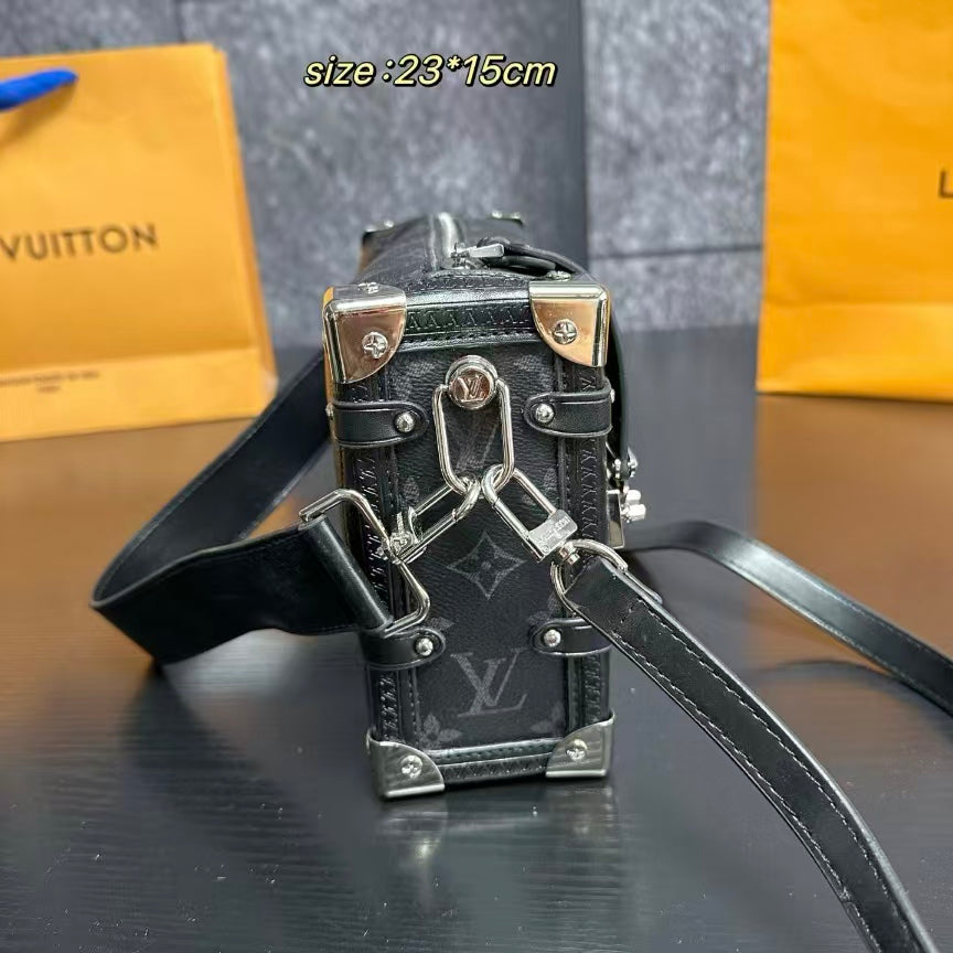High-end Bag Customization - LV