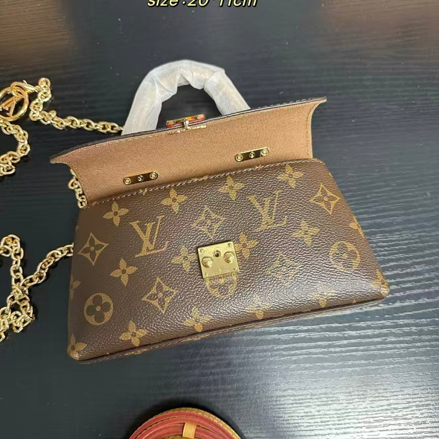 High-end Bag Customization - LV