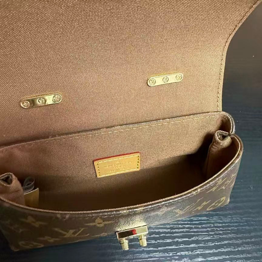 High-end Bag Customization - LV