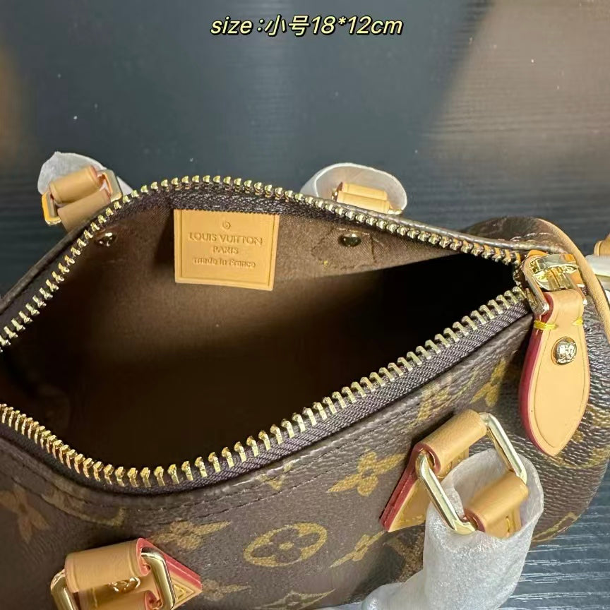 High-end Bag Customization - LV