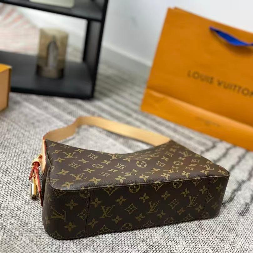 High-end Bag Customization - LV