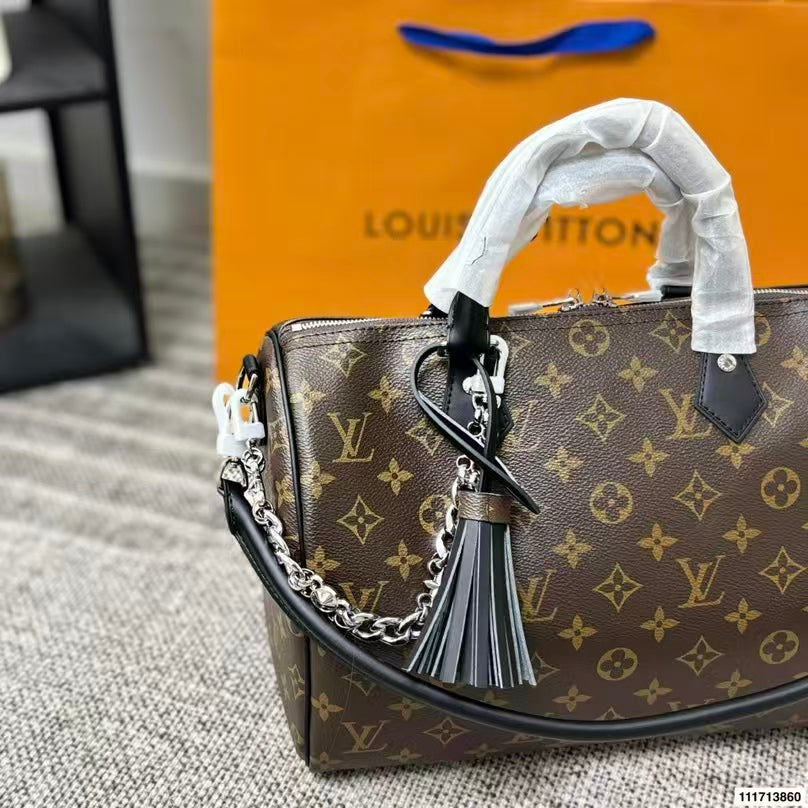 High-end Bag Customization - LV