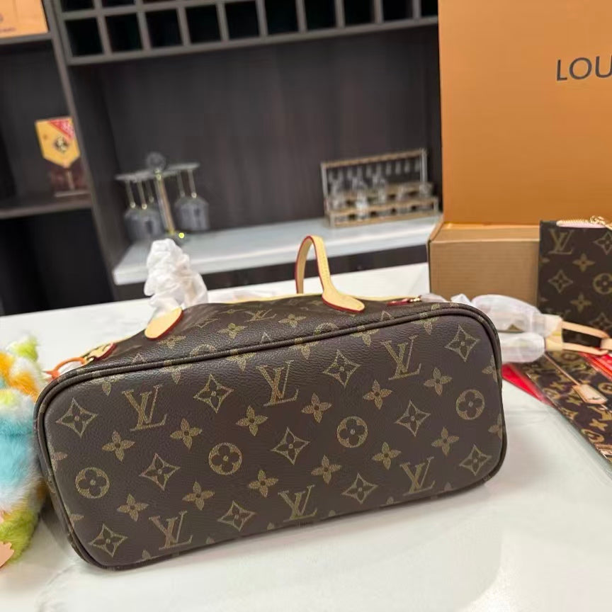 High-end Bag Customization - LV
