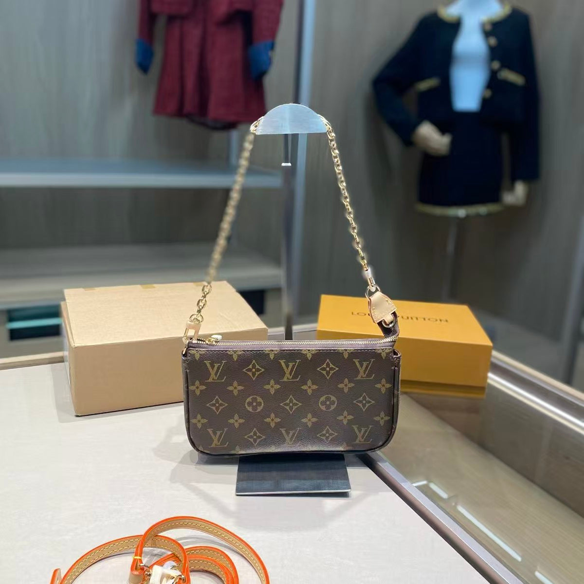 High-end Bag Customization - LV