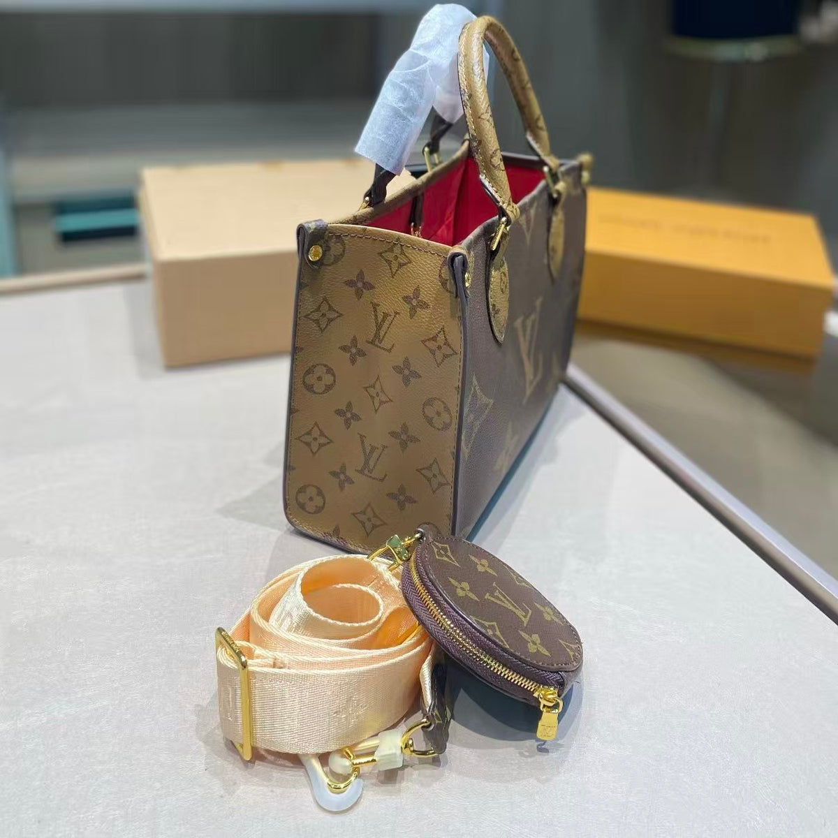 High-end Bag Customization - LV