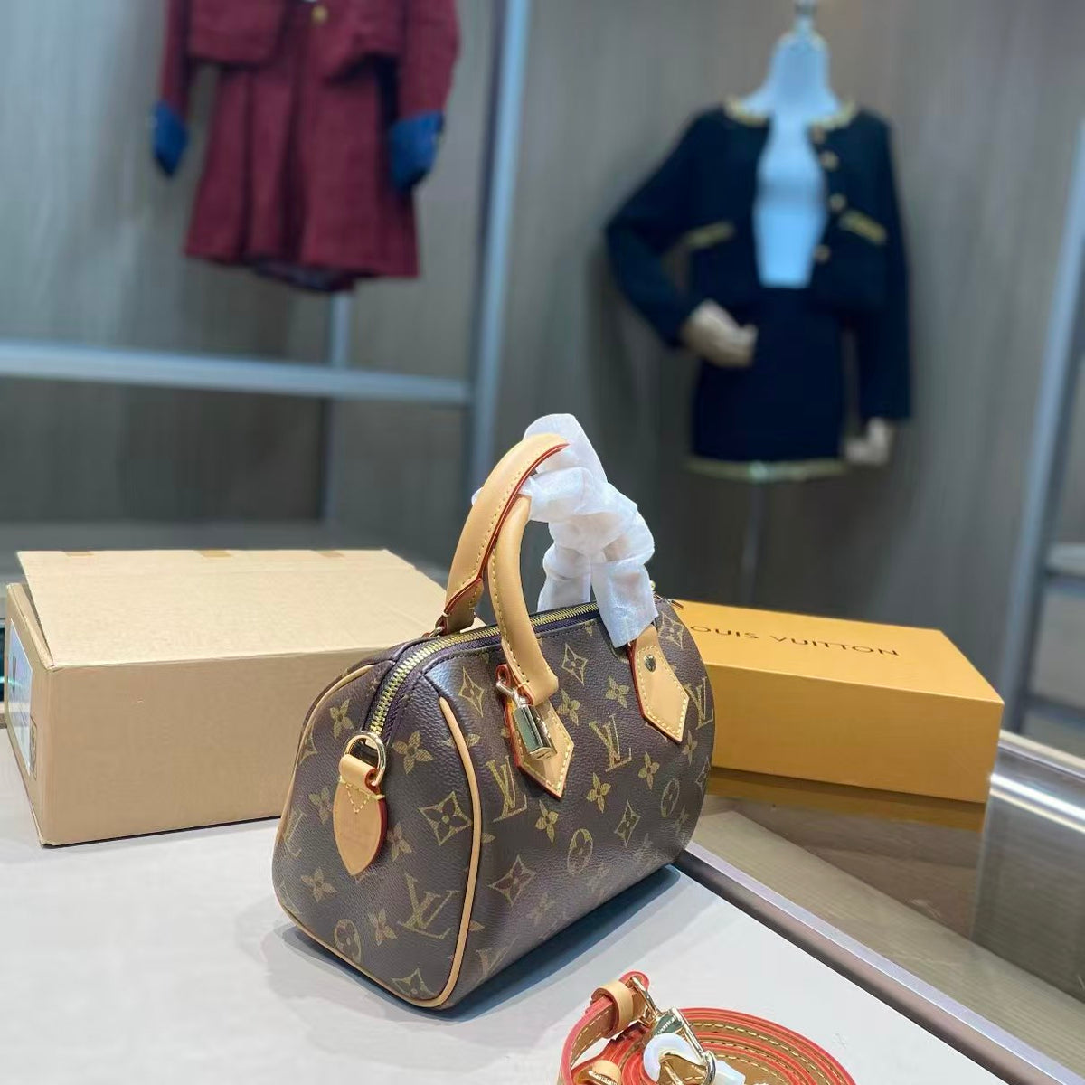 High-end Bag Customization - LV