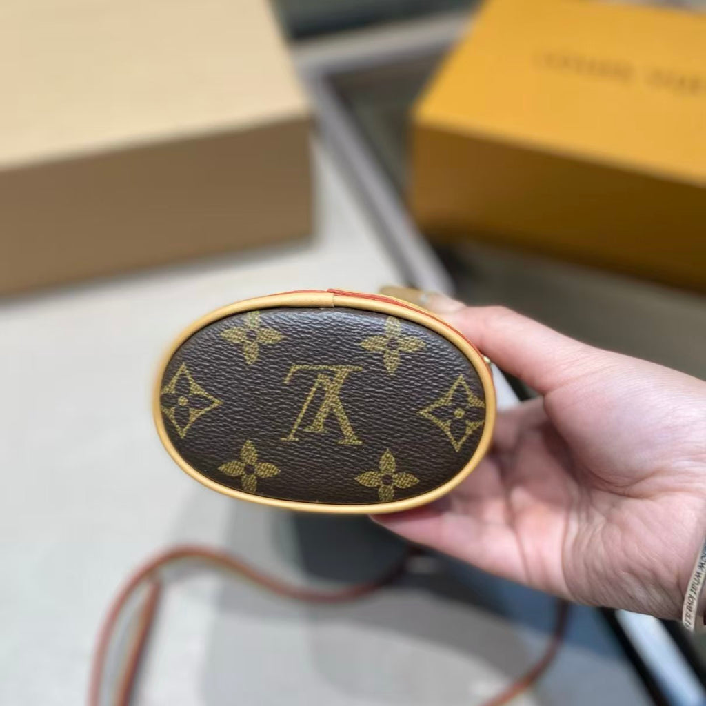 High-end Bag Customization - LV
