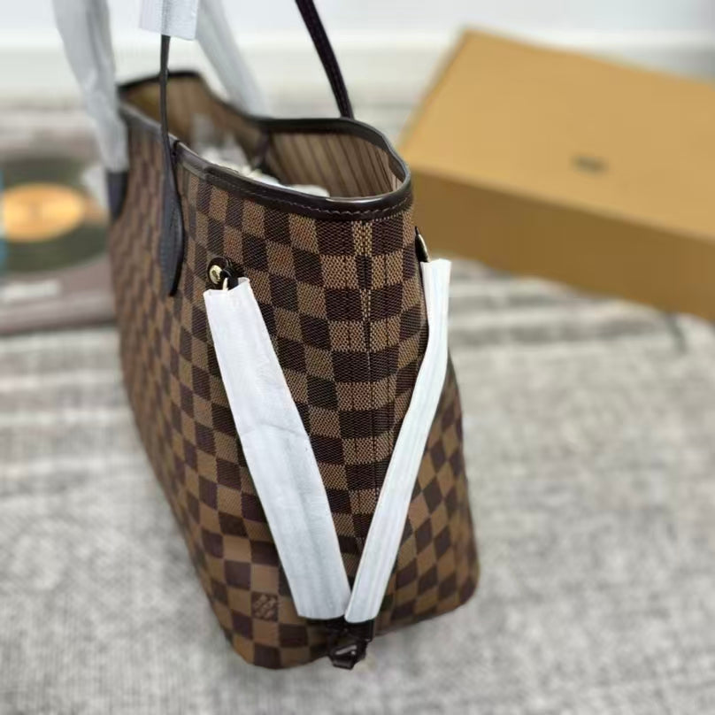 High-end Bag Customization - LV
