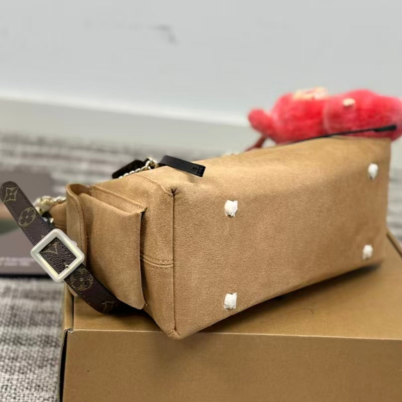 High-end Bag Customization - LV