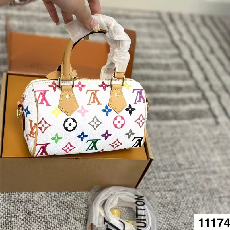 High-end Bag Customization - LV