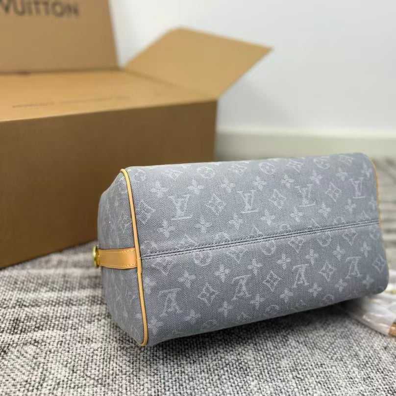 High-end Bag Customization - LV
