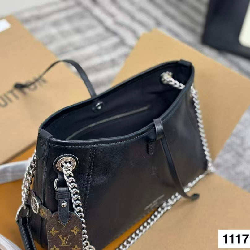 High-end Bag Customization - LV