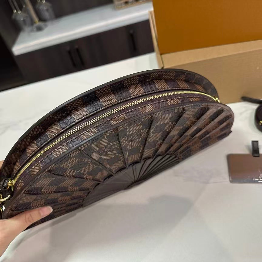 High-end Bag Customization - LV