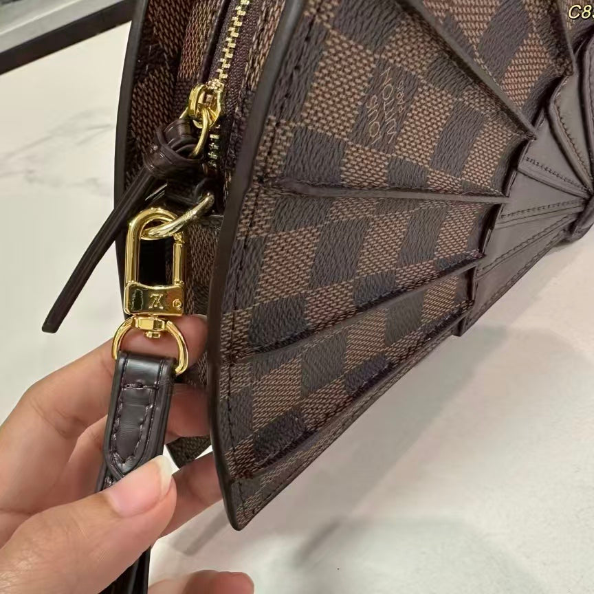 High-end Bag Customization - LV