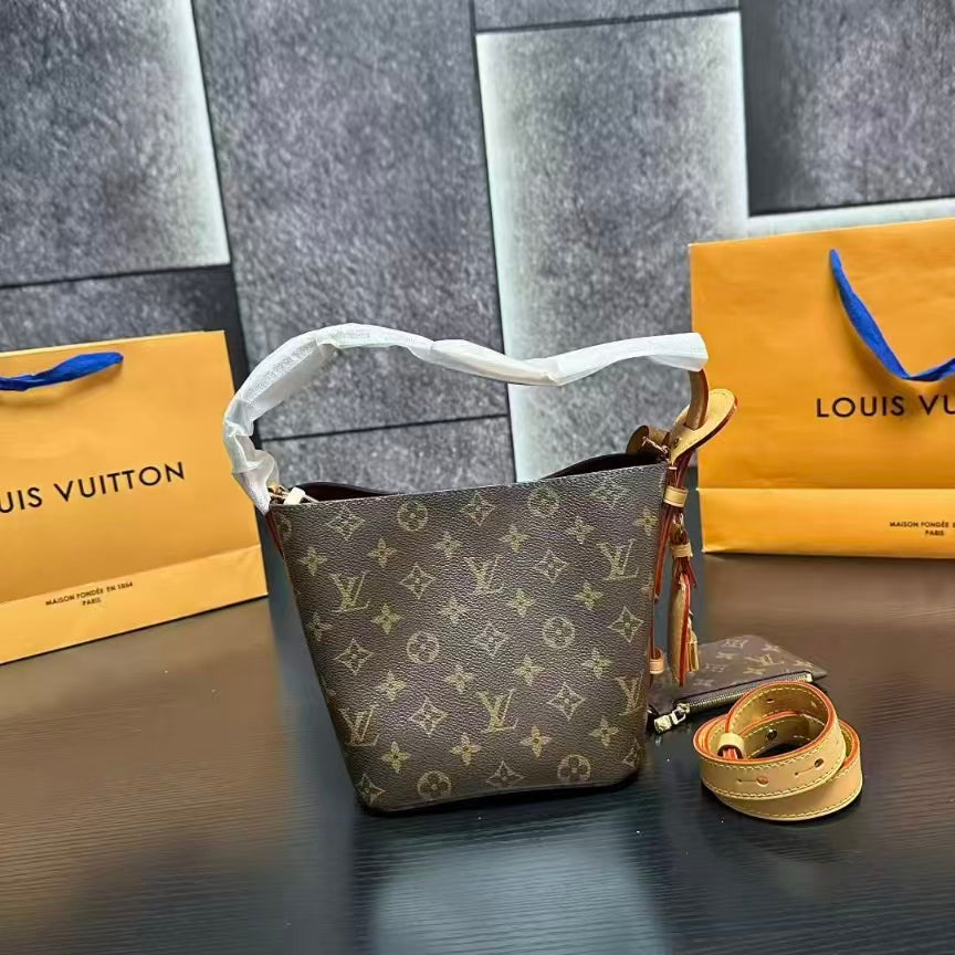 High-end Bag Customization - LV