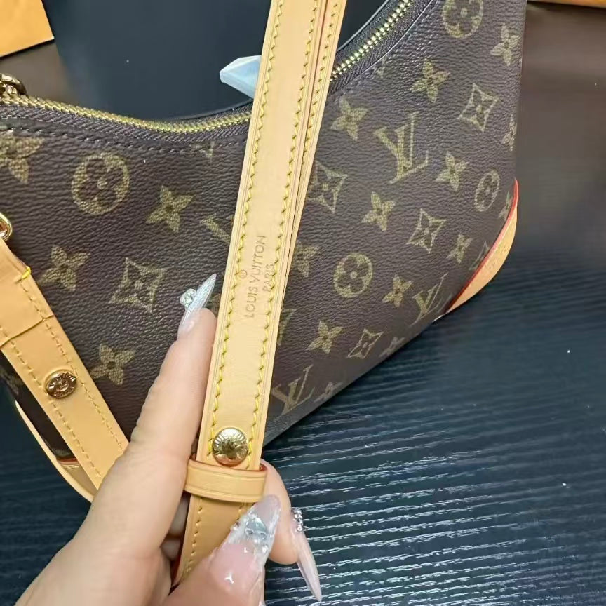High-end Bag Customization - LV