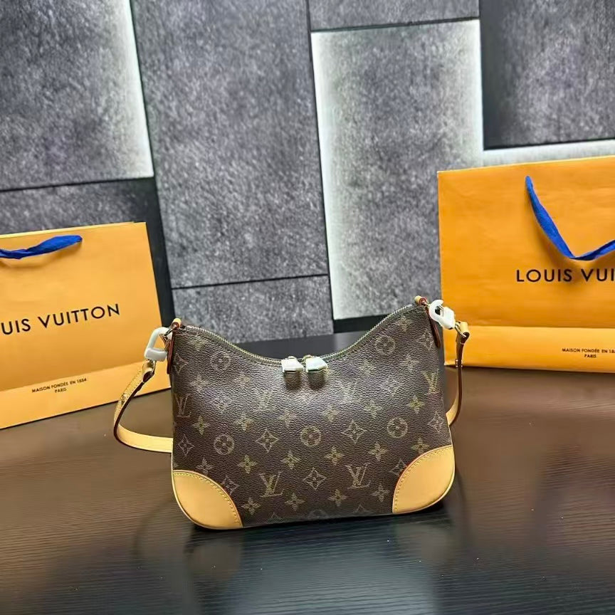 High-end Bag Customization - LV