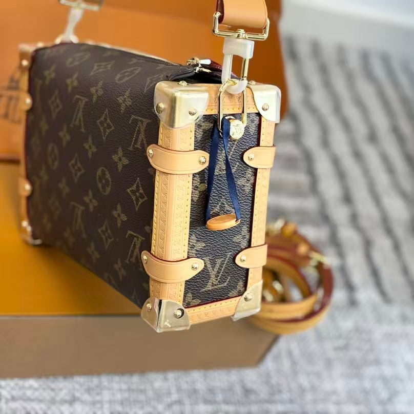 High-end Bag Customization - LV