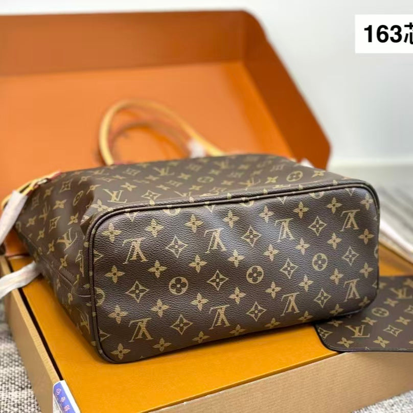 High-end Bag Customization - LV