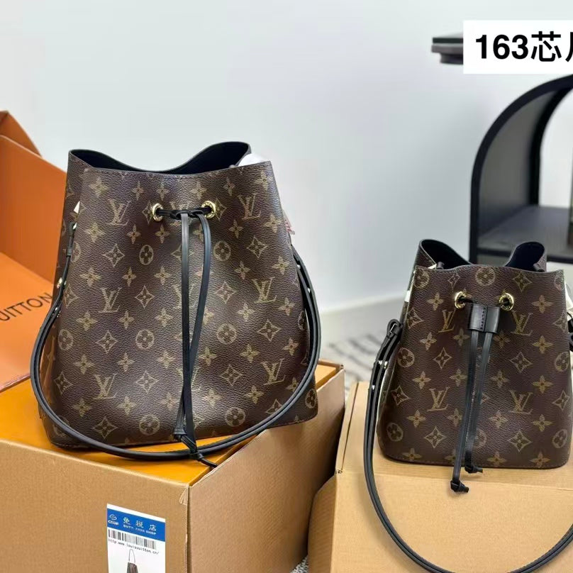 High-end Bag Customization - LV