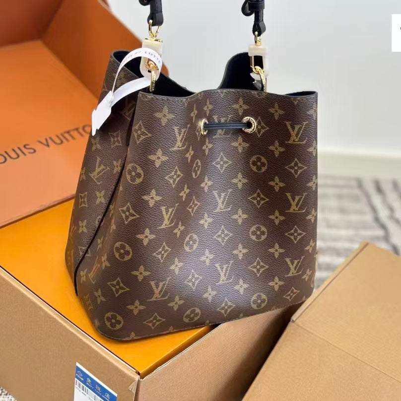 High-end Bag Customization - LV