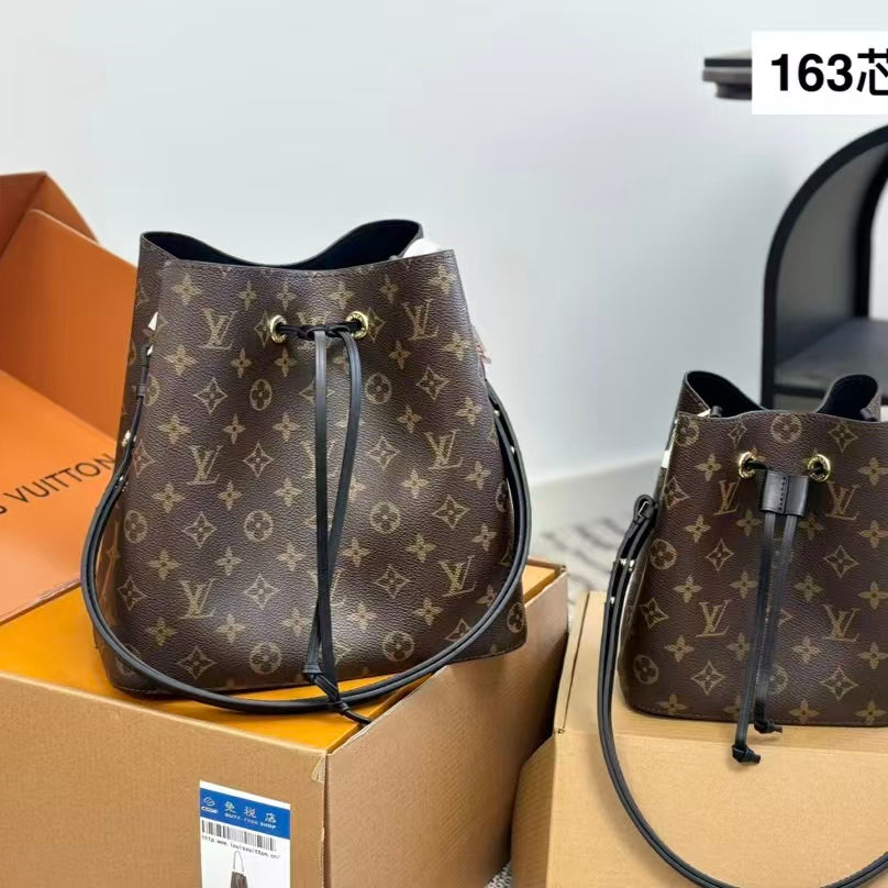 High-end Bag Customization - LV